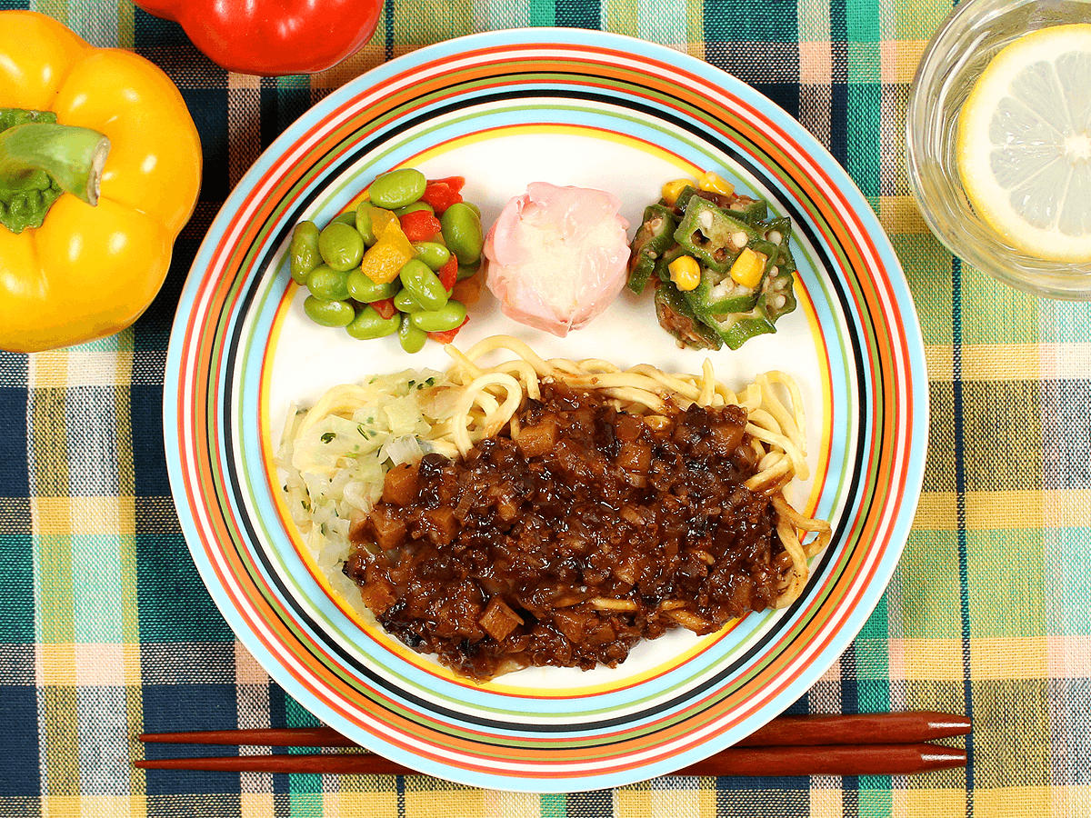 ジャージャー麺