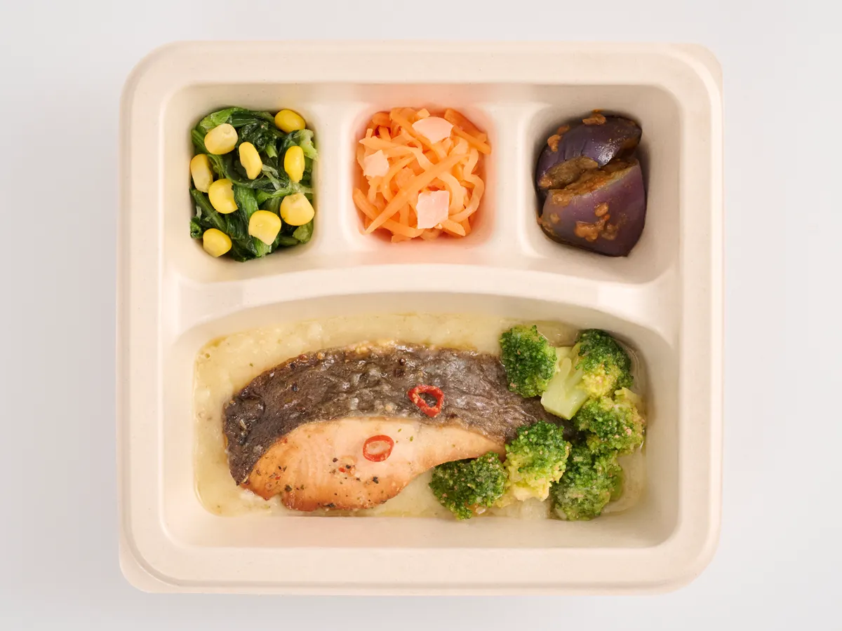銀鮭のマッシュポテトアヒージョ