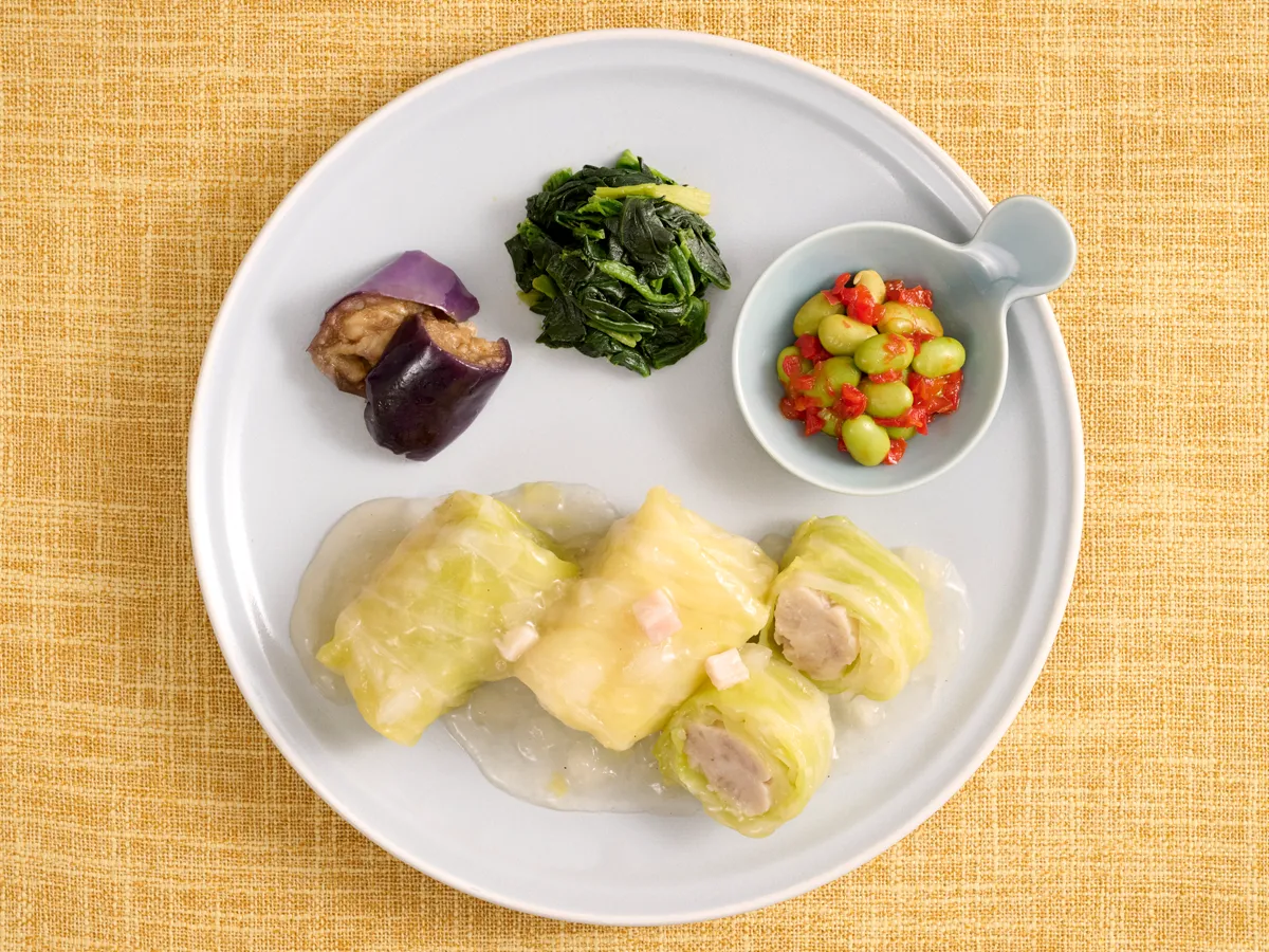 とろ〜りコンソメのロールキャベツ