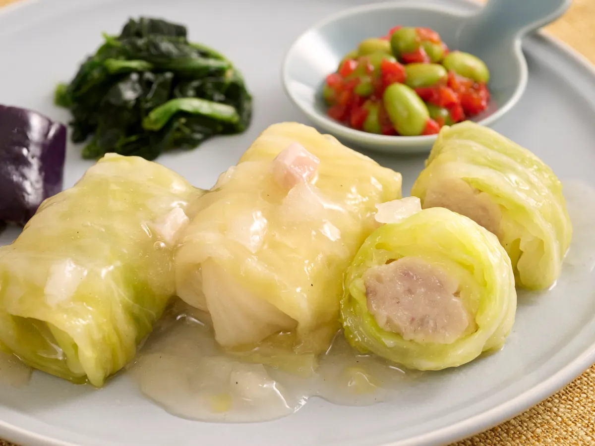 とろ〜りコンソメのロールキャベツ