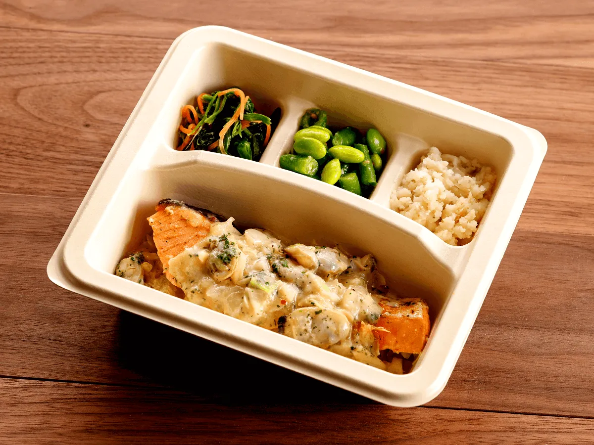 ポルチーニ香る！銀鮭の具沢山クリーム仕立て