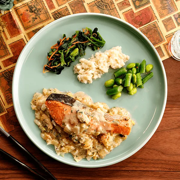 ポルチーニ香る！銀鮭の具沢山クリーム仕立て