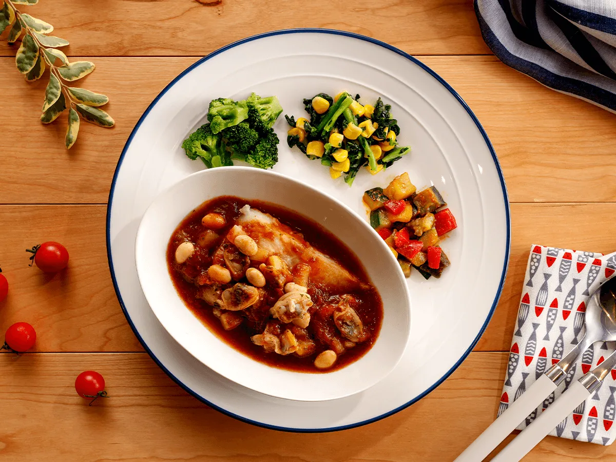 白身魚のトマトクラムチャウダー