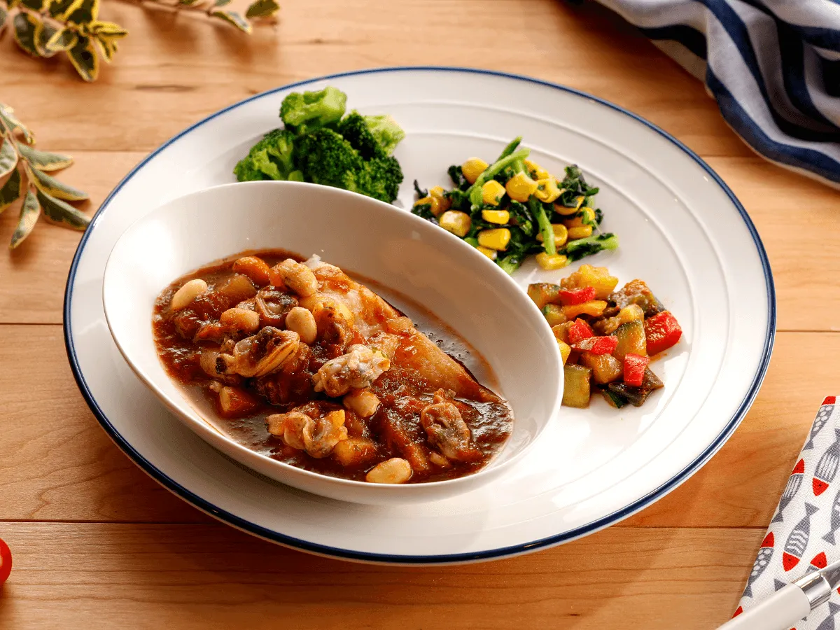 白身魚のトマトクラムチャウダー