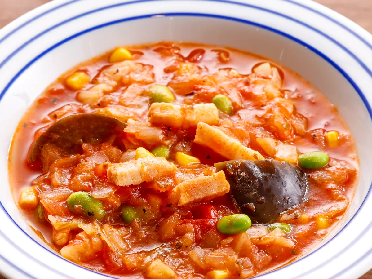 バジル香る具沢山ミネストローネ