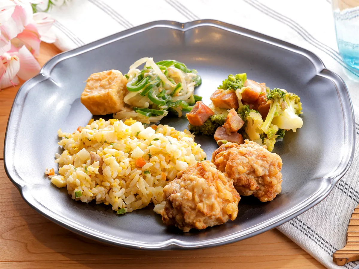 具沢山チャーハンとから揚げ