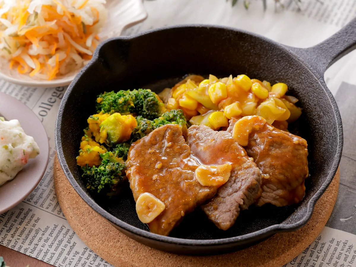 黒毛和牛のやみつきガーリックソース