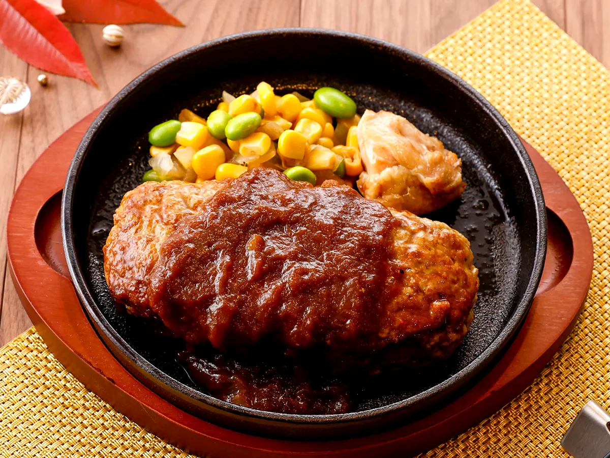 濃厚デミソースのBIGハンバーグ