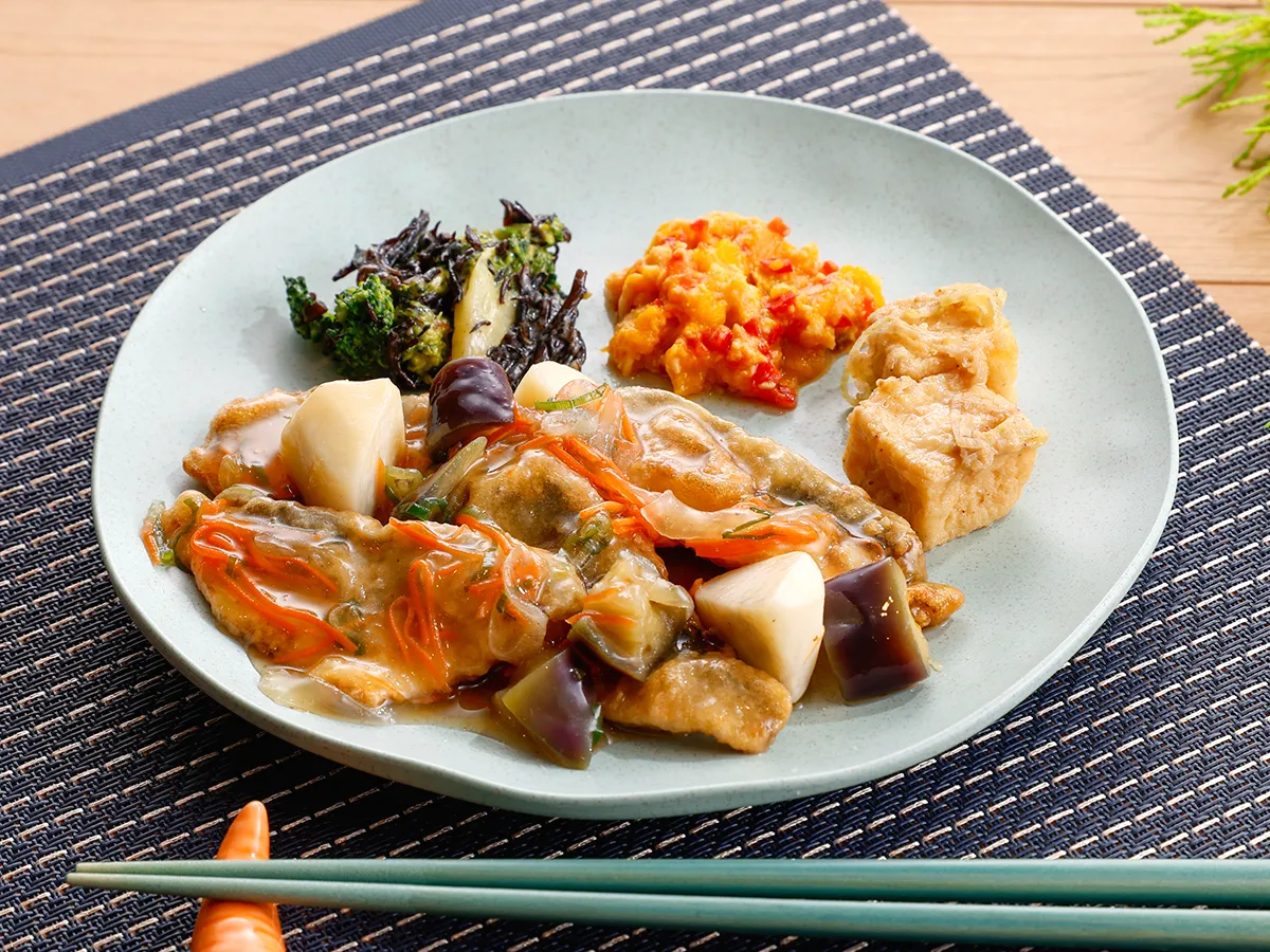 たっぷり野菜と鯵の甘酢あん