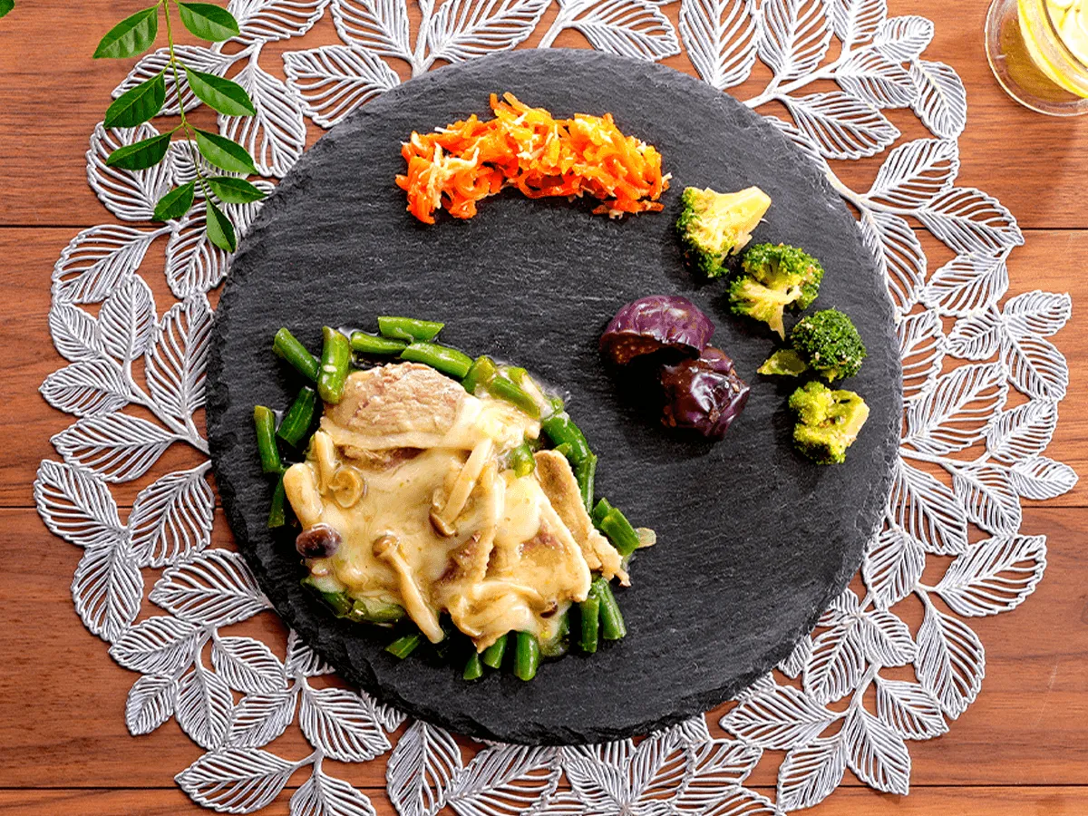 鴨肉ときのこのレモンチーズソース