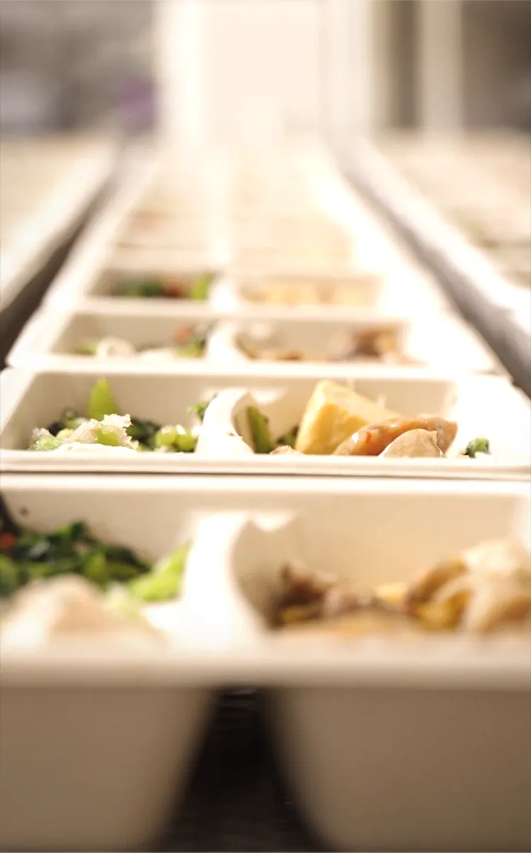 nosh-ナッシュ】ヘルシー・糖質に配慮した冷凍宅配弁当