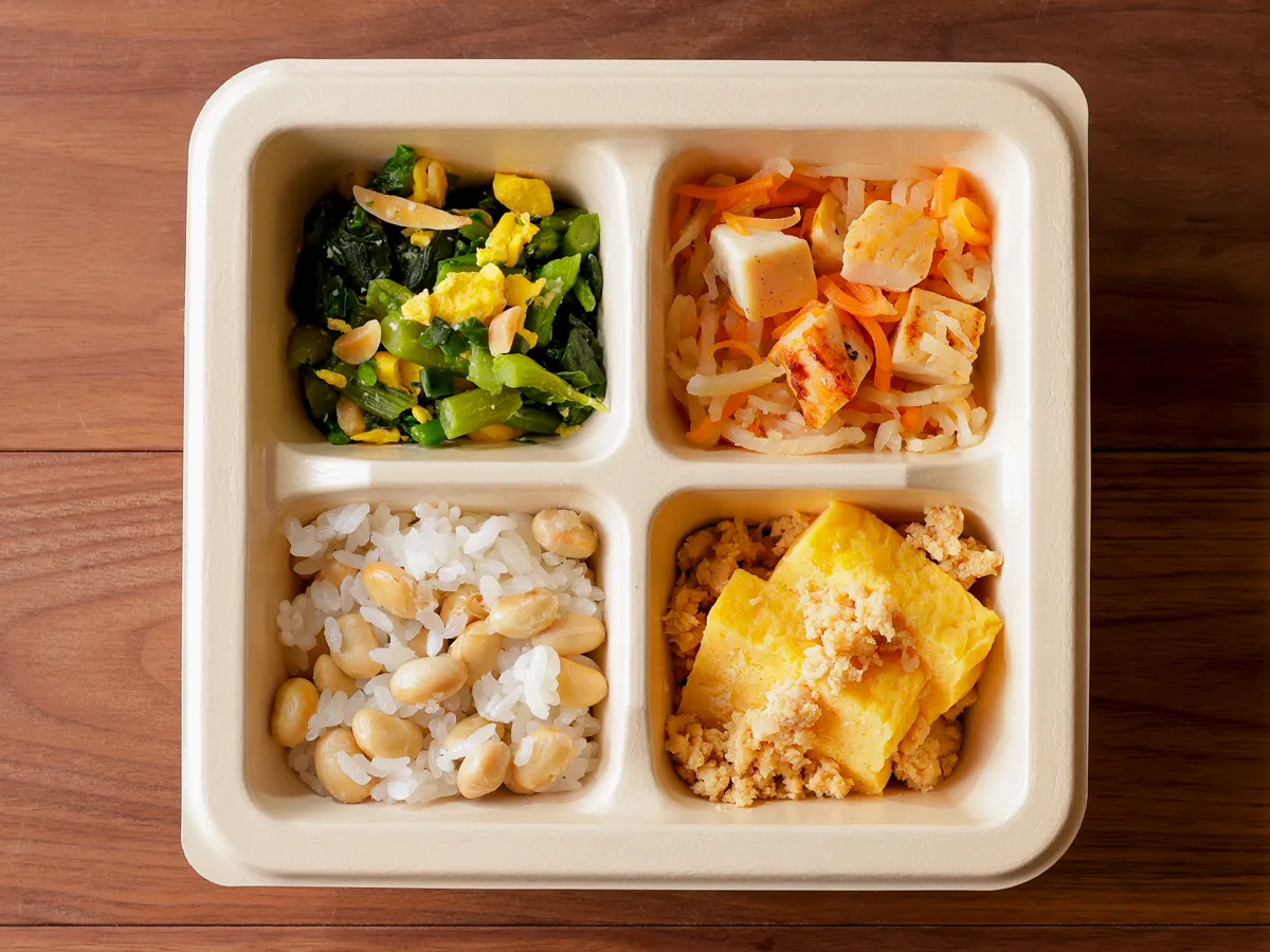 甘から鶏そぼろとふんわり出汁巻き